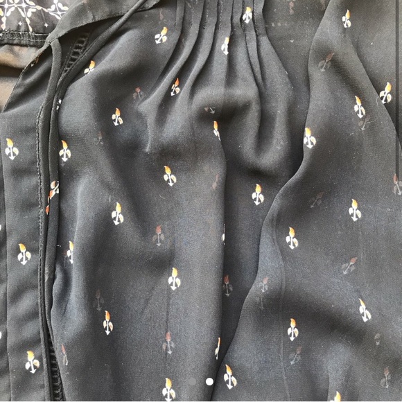 Rose print blouse - Picture 2 of 2